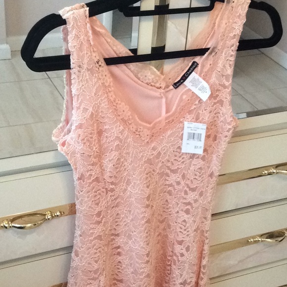 Love ❤️ chesley pretty dress,never used - Picture 2 of 5